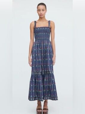NWOT Hill House The Anjuli Nap Dress
Navy Trailing Fern